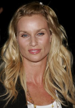 Oyuncu Nicollette Sheridan
