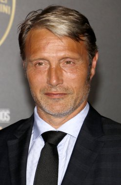 oyuncu mads mikkelsen