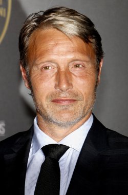 oyuncu mads mikkelsen