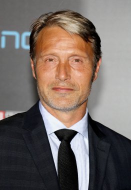 oyuncu mads mikkelsen
