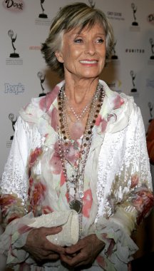 aktris senaryo yazarı