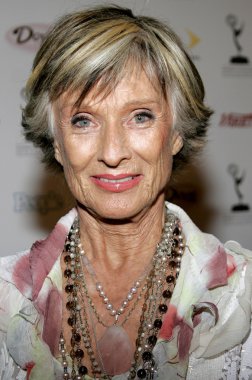 aktris senaryo yazarı