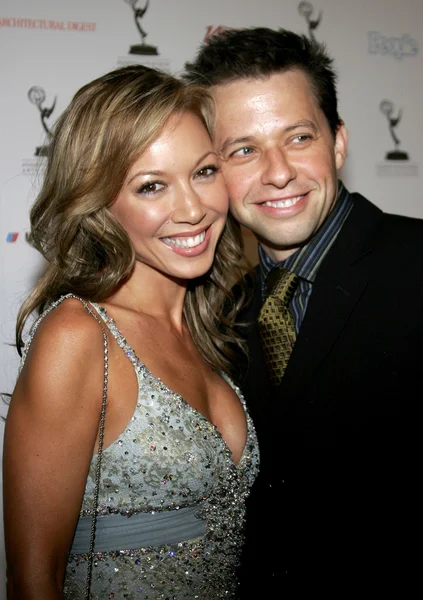 Lisa Joyner y Jon Cryer — Foto de Stock