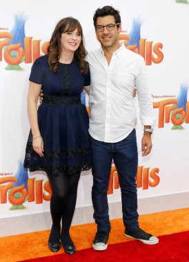 Zooey Deschanel ve Jacob Pechenik