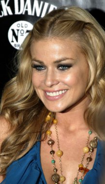 modeli Carmen Elektra