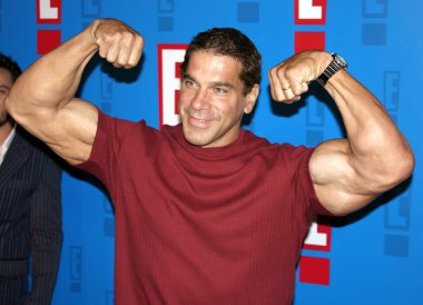 aktör Lou Ferrigno