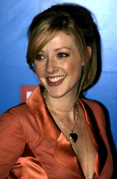 Skådespelerskan Jennifer Finnigan — Stockfoto