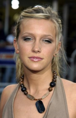 aktris Katie Cassidy