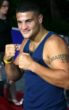 boksör Peter Manfredo