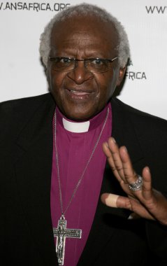 Başpiskopos desmond tutu