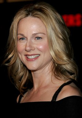 Oyuncu Laura Linney