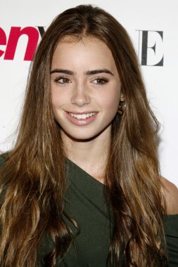 Aktris Lily Collins