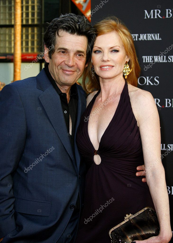 Alan Rosenberg And Marg Helgenberger Stock Editorial Photo C Popularimages Alan Rosenberg And Marg Helgenberger Stock Editorial Photo C Popularimages