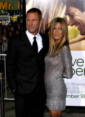 Aaron Eckhart ve Jennifer Aniston
