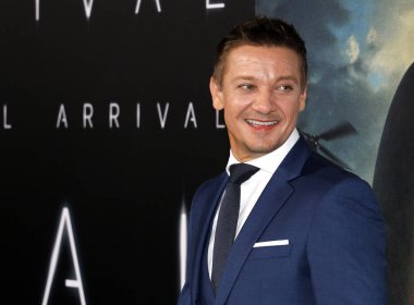 Aktör Jeremy Renner
