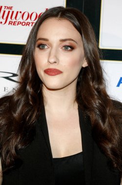 Oyuncu Kat Dennings