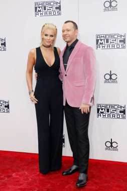 Jenny mccarthy ve donnie wahlberg