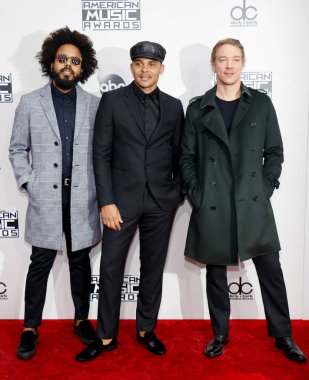 Jillionaire, Walshy yangın ve kurcalamayın