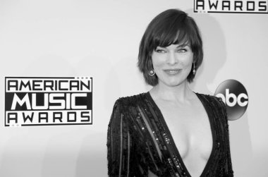 yıldızı milla jovovich