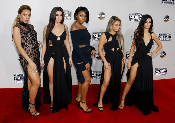 Grupo de música Fifth Harmony — Foto de Stock