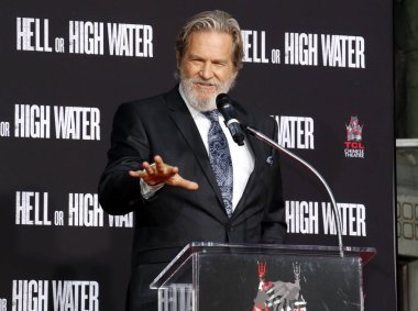 Aktör Jeff Bridges