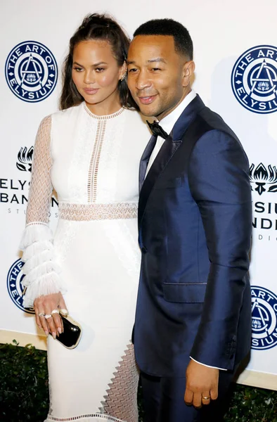 John Legend y Chrissy Teigen — Foto de Stock