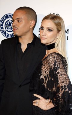 Evan Ross ve Ashlee Simpson