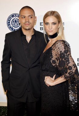 Evan Ross ve Ashlee Simpson