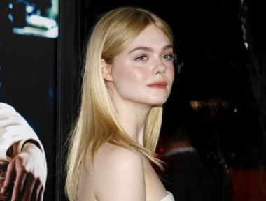 Oyuncu Elle Fanning
