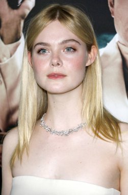 Oyuncu Elle Fanning
