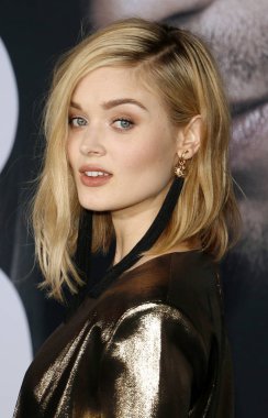aktris Bella Heathcote
