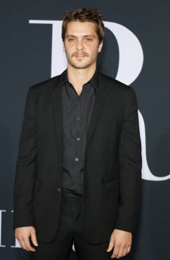 Oyuncu Luke Grimes