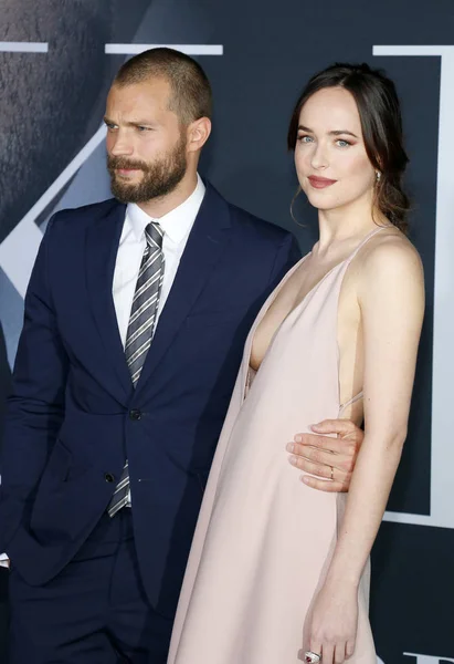 Jamie Dornan y Dakota Johnson — Foto de Stock