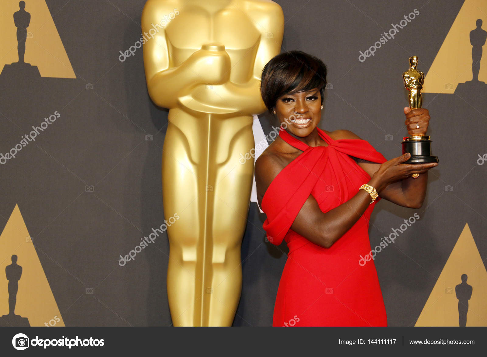 Actress Viola Davis – Stock Editorial Photo © PopularImages #144111117 Actress Viola Davis – Stock Editorial Photo © PopularImages #144111117