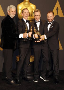 Kevin O'Connell ve Andy Wright 