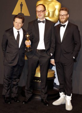 John Gilbert, Seth Rogen ve Michael J. Fox