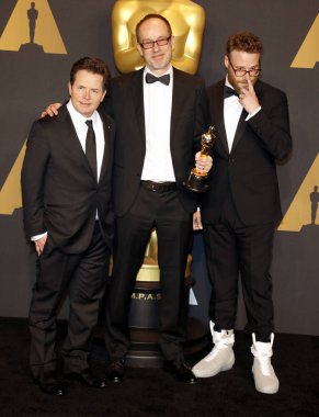 John Gilbert, Seth Rogen ve Michael J. Fox
