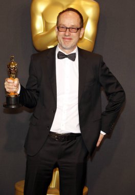 film editörü John Gilbert 