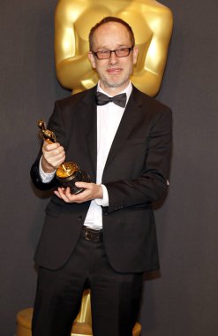 film editörü John Gilbert 