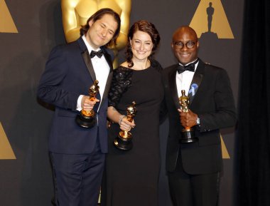 Jeremy Kleiner, Adele Romanski ve Barry Jenkins 