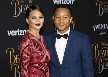 Chrissy Teigen ve John Legend