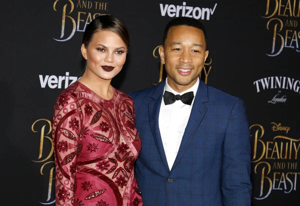 Chrissy Teigen a John Legend — Stock fotografie