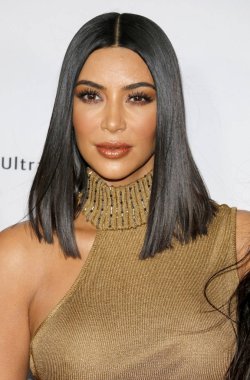 TV kişiliği Kim Kardashian West