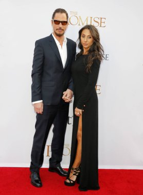 Chris Cornell ve Vicky Karayiannis