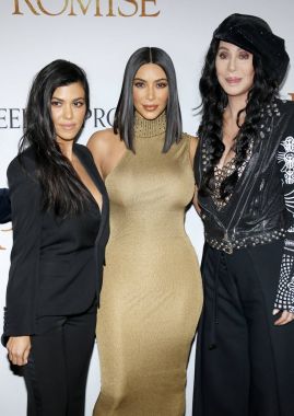 Kim Kardashian West, Cher ve Kourtney Kardashian