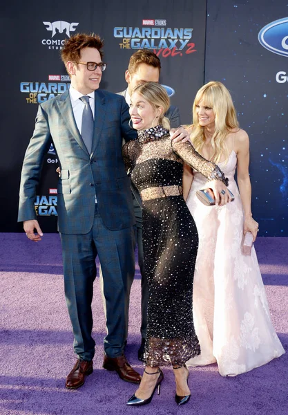 James Gunn, Chris Pratt, Anna Faris ve Jennifer Hollanda — Stok fotoğraf