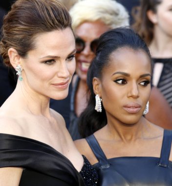 Jennifer Garner ve Kerry Washington
