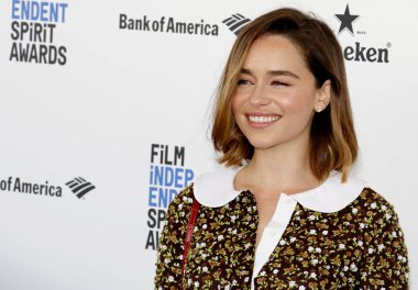 aktrist Emilia Clarke