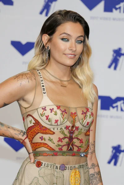 Herečka Paris Jackson — Stock fotografie