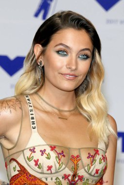 oyuncu Paris Jackson